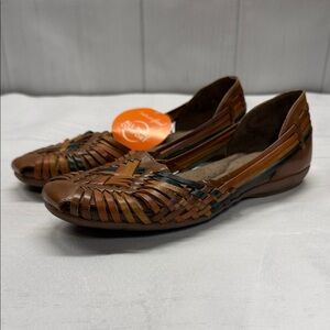 Naturalizer Natural Soul NWT Huarache Leather Multicolor Woven Comfort Flats